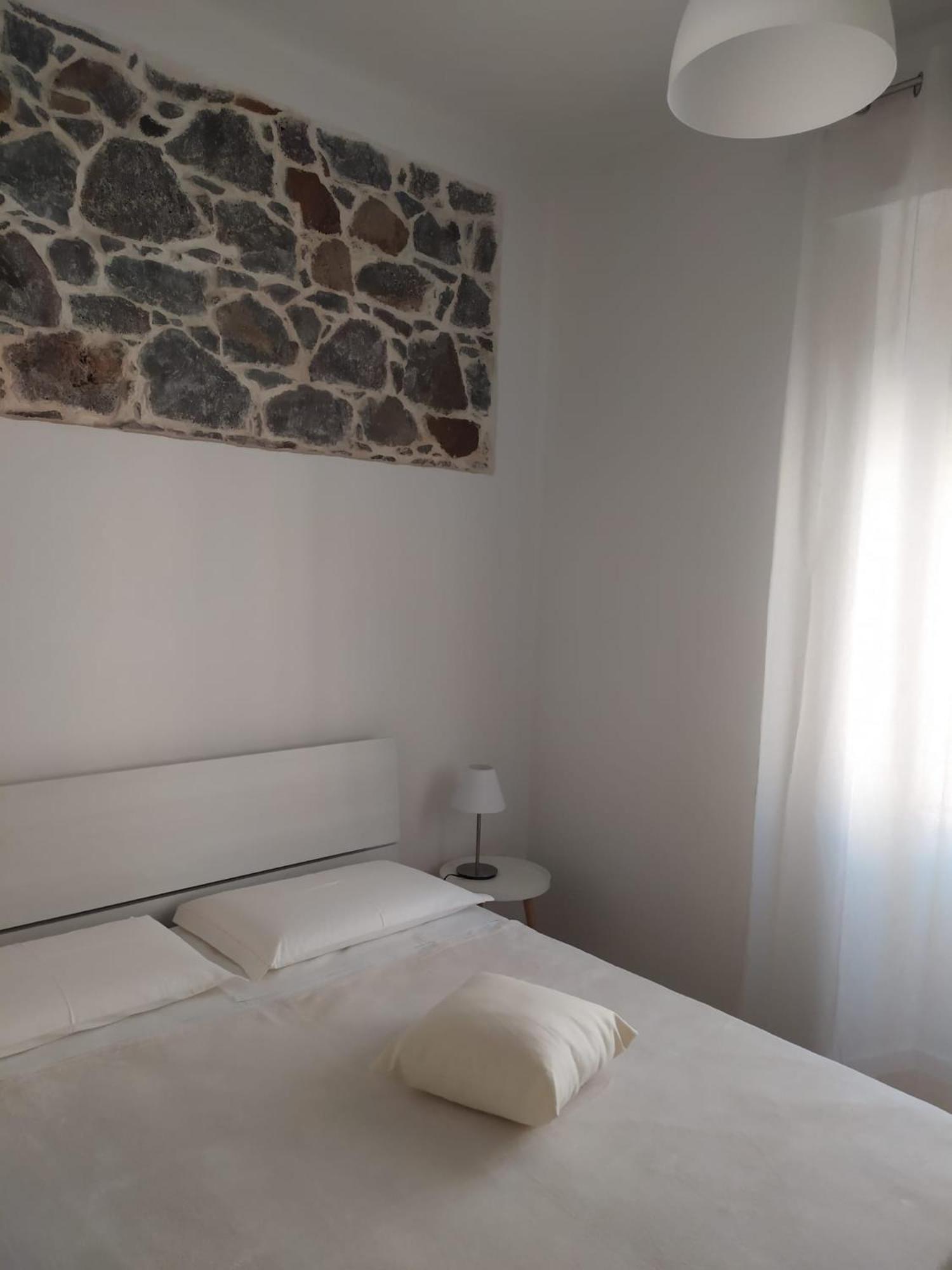 Lormar House Lägenhet Oristano Exteriör bild